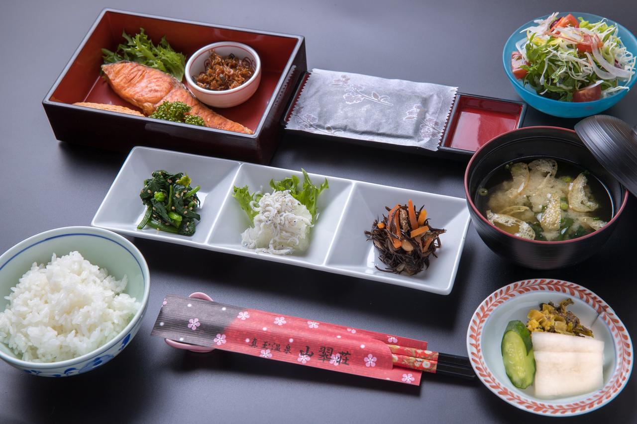 Sansuisou Nakatsu Buitenkant foto